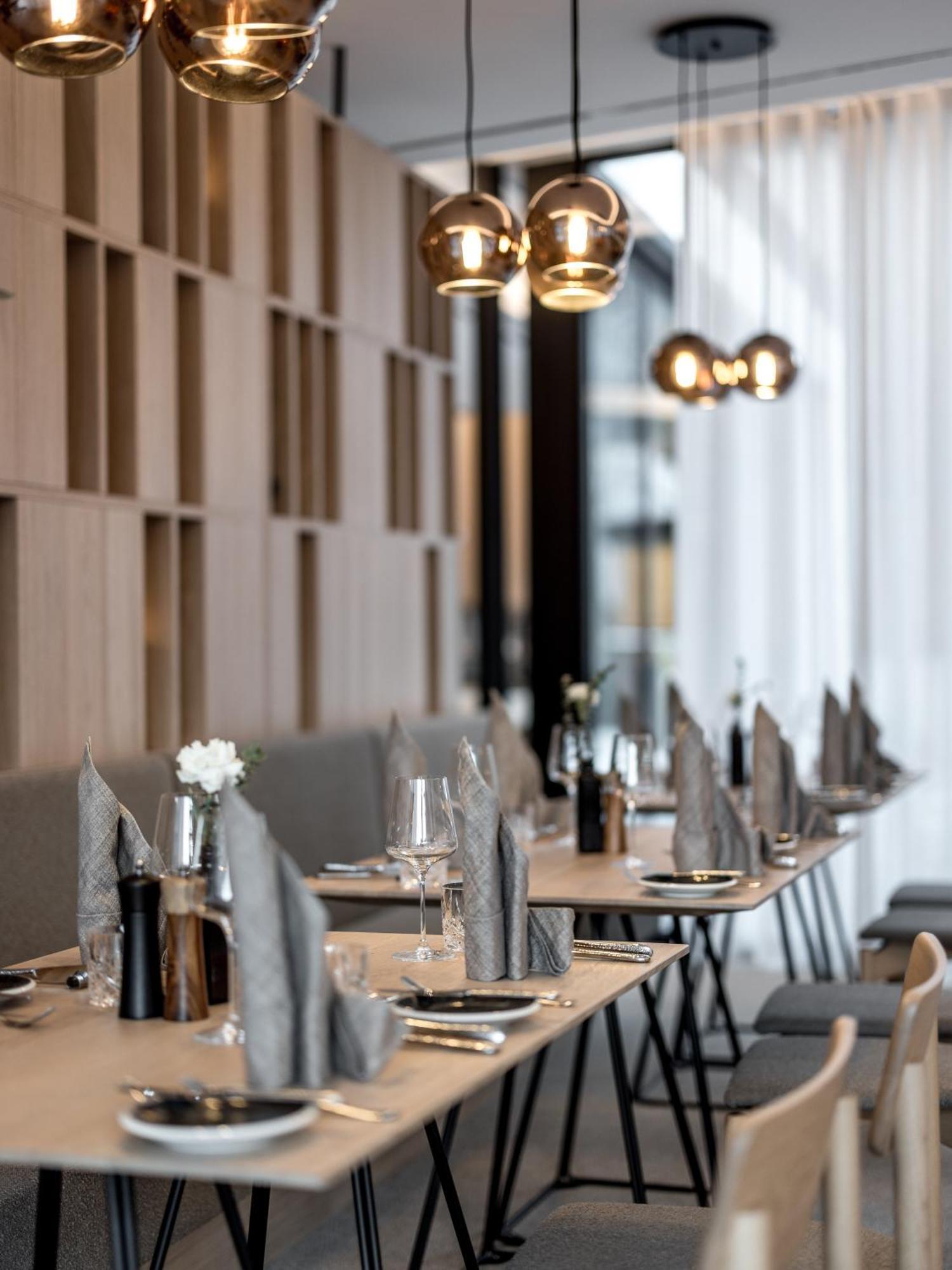 Aparthotel Tante Trude Oetz Exteriör bild