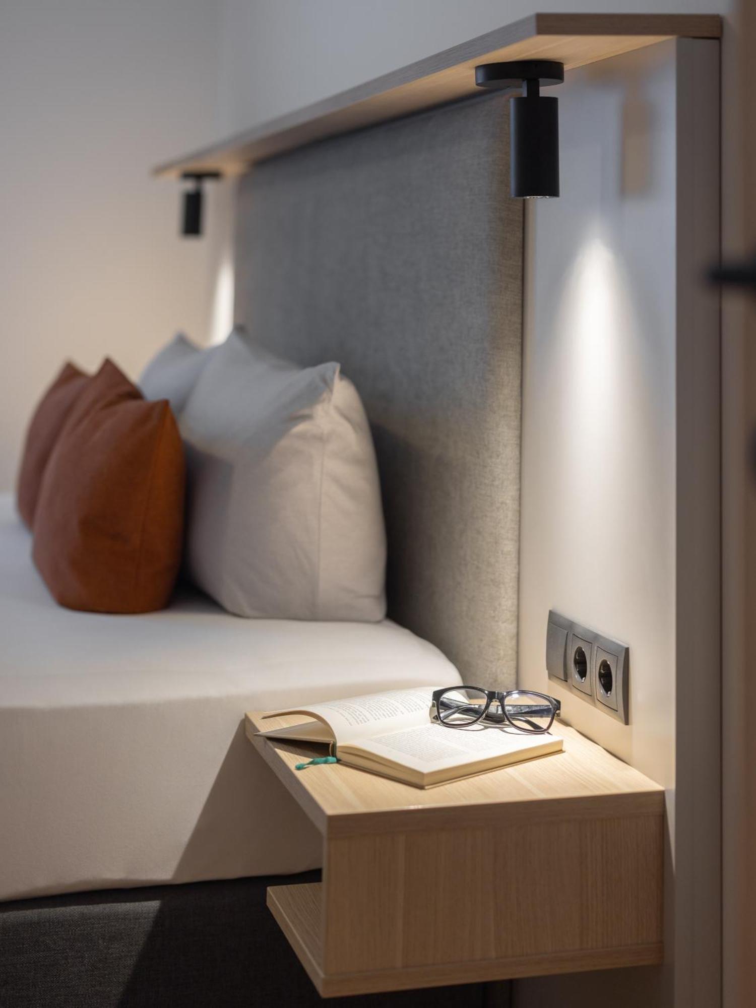 Aparthotel Tante Trude Oetz Exteriör bild