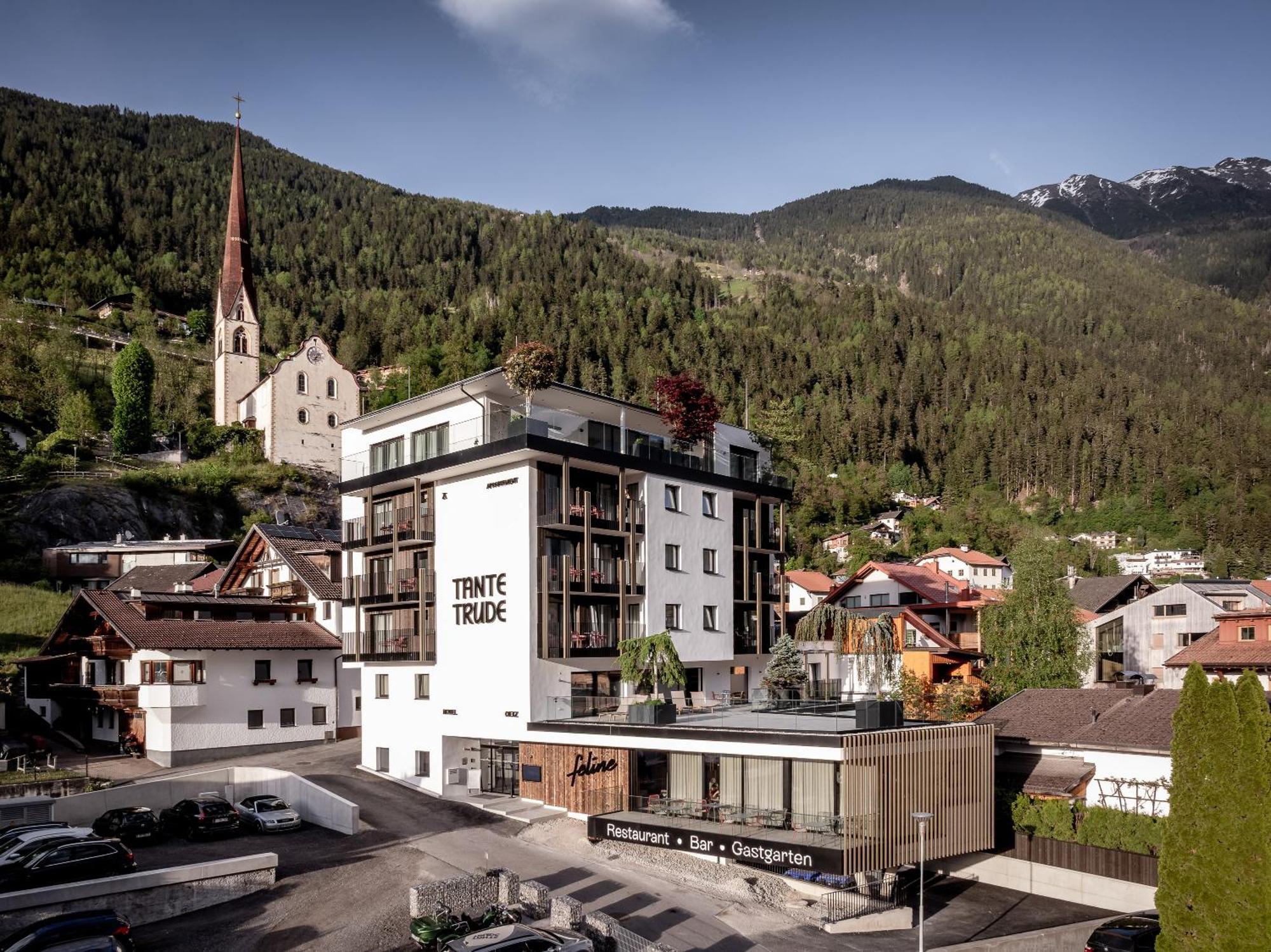 Aparthotel Tante Trude Oetz Exteriör bild